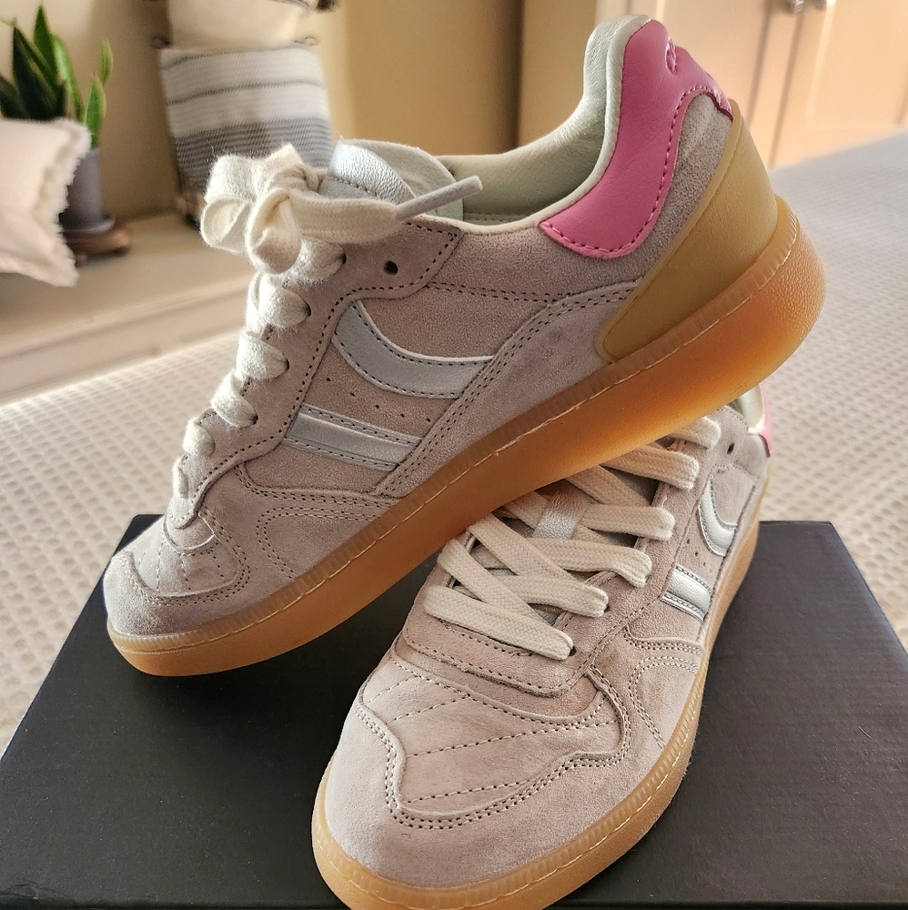 Goal Ice Silver Sneakers